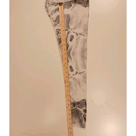 Varley Leggings Women's Small Var-Tech Black White Grey Marble Mesh Panels - Picture 9 of 13